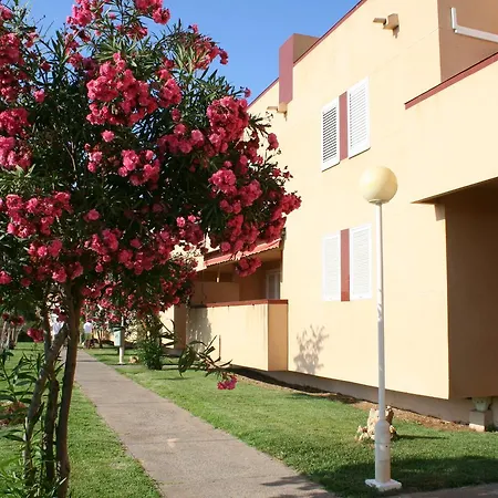 Inmovecos Vistas Al Mar Con Piscina Alisios 329 アパート *